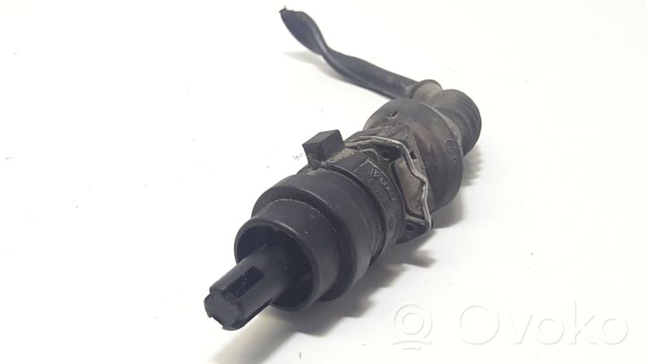 Audi 80 90 S2 B4 Sensore della temperatura dell’aria aspirata 028906081