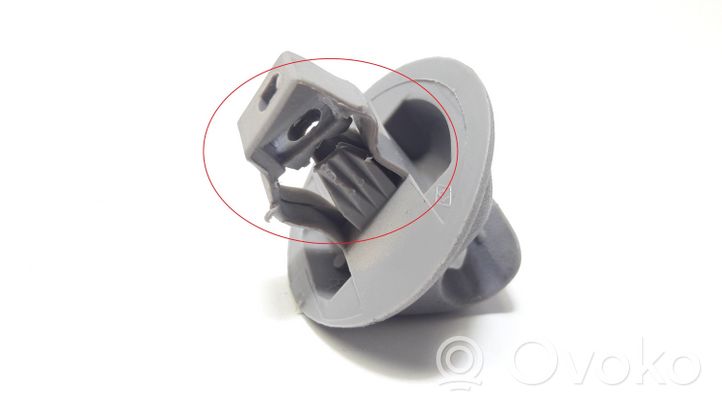 Renault Megane I Clip/gancio/supporto per aletta parasole 