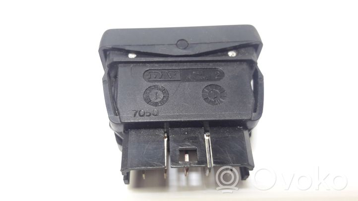 Citroen Saxo Electric window control switch 22681