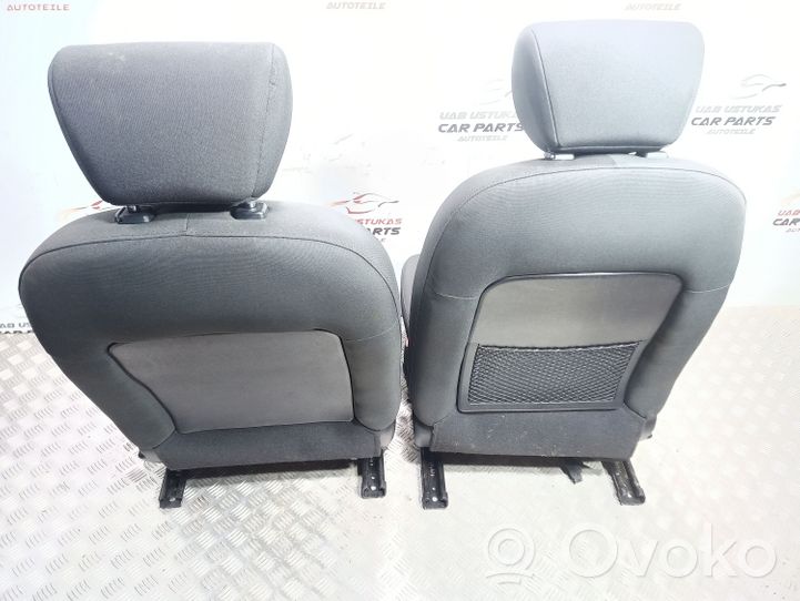 Hyundai i20 (PB PBT) Istuimien ja ovien verhoilusarja 