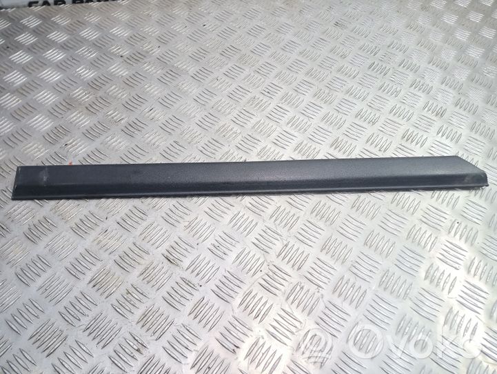 Volkswagen Vento Rivestimento portiera posteriore (modanatura) 1H4853754