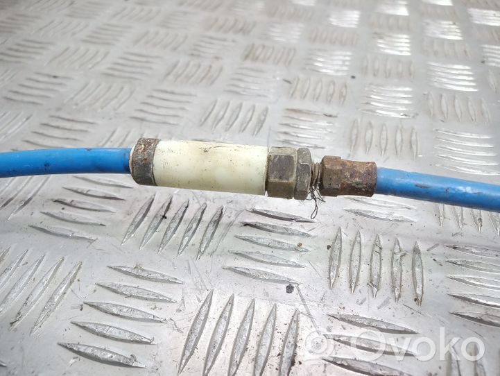 Audi 80 90 B2 Clutch cable 811721335P