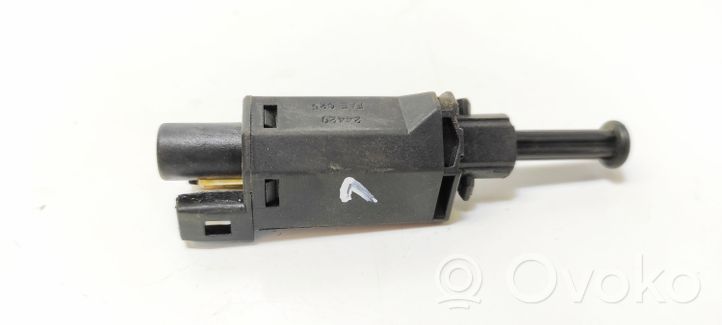 Volkswagen PASSAT B4 Sensor 24420