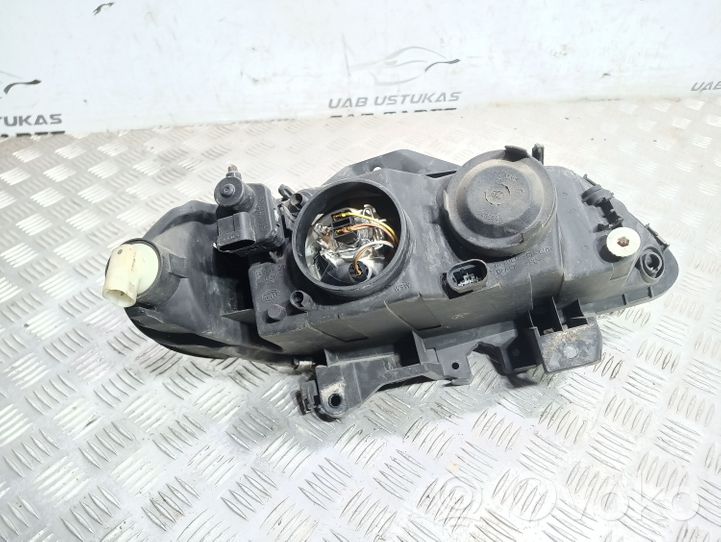 Renault Laguna I Lampa przednia 14941900L