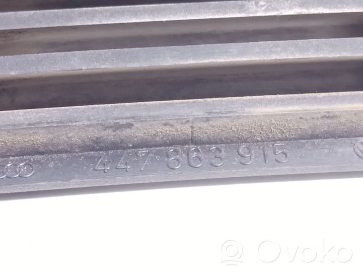 Audi 100 200 5000 C3 Grille de plage arrière 447863915