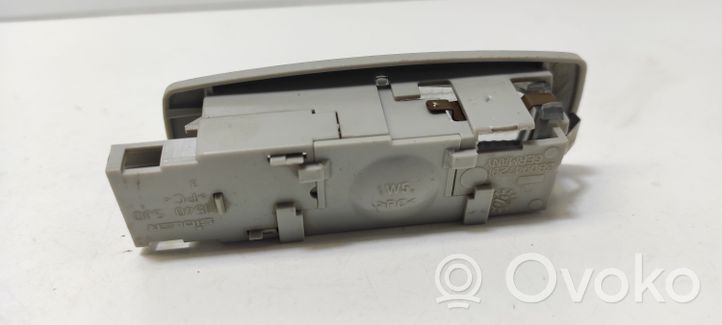 Volkswagen PASSAT B5 Interior lighting switch 3B0947291