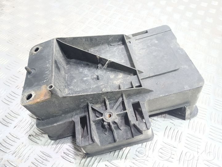 Ford Focus Battery tray 98AB10723