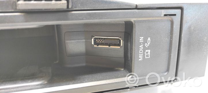 Volkswagen PASSAT B7 Controllo multimediale autoradio 3C2857285C