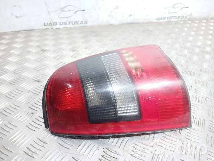 Opel Vectra B Galinis žibintas kėbule 37650748