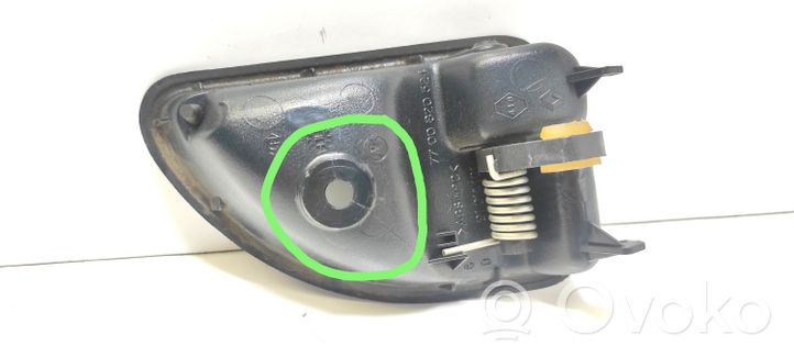 Renault Kangoo I Front door interior handle 7700820524