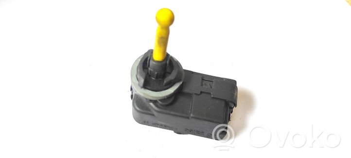 Opel Combo C Headlight level adjustment motor 24405672