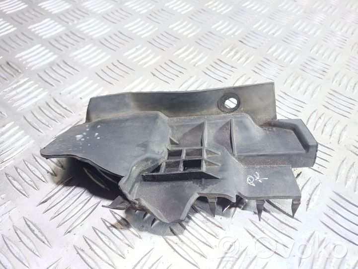 Mitsubishi Lancer VIII Other engine bay part 7405A203