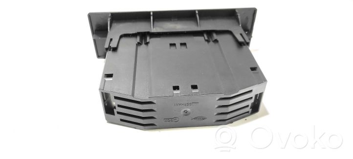 Opel Astra G CD/DVD changer 90561256