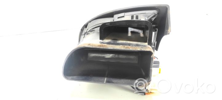 Citroen C5 Kojelaudan sivutuuletussuuttimen kehys 963261657A