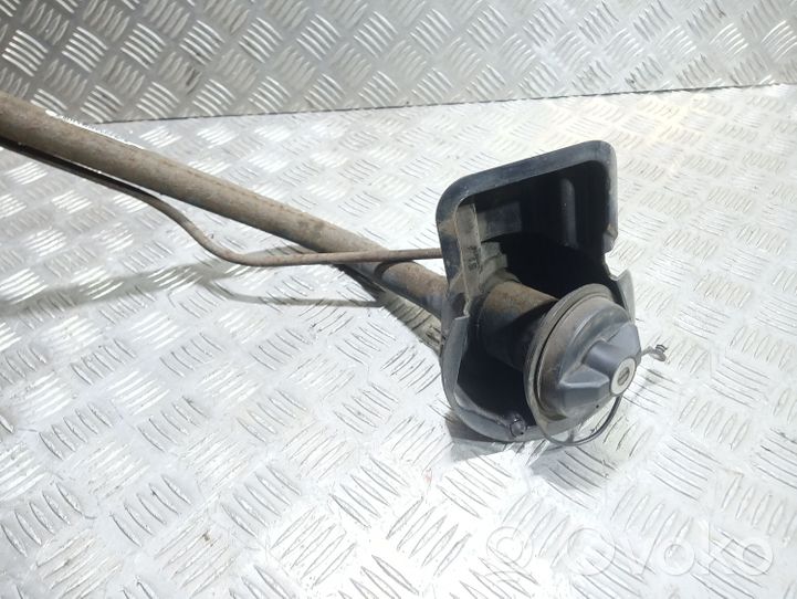 Jeep Patriot Tuyau de remplissage de réservoir de carburant 05105806AC