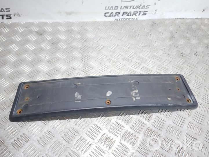 Land Rover Range Rover L322 Ramka przedniej tablicy rejestracyjnej 8262572