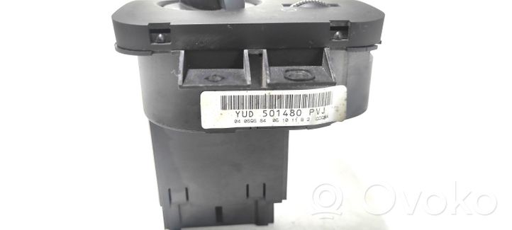 Land Rover Discovery 3 - LR3 Interruptor de luz YUD501480