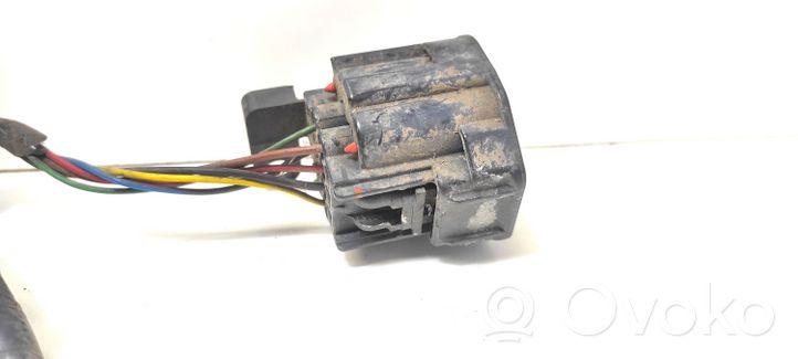 Land Rover Discovery 3 - LR3 Cableado del sensor de aparcamiento (PDC) YMQ501640