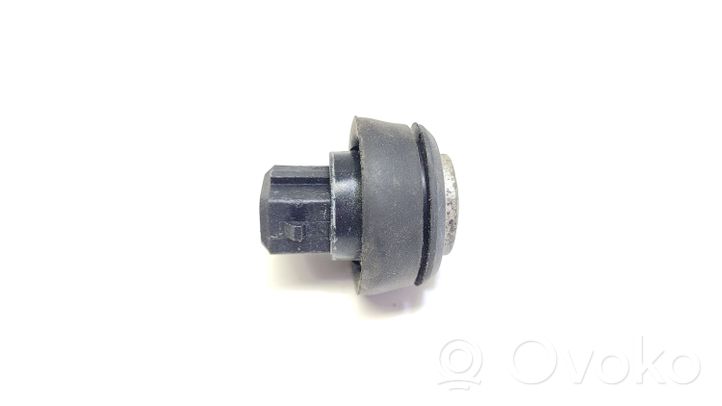 Volkswagen PASSAT B5.5 Sensor / Fühler / Geber 