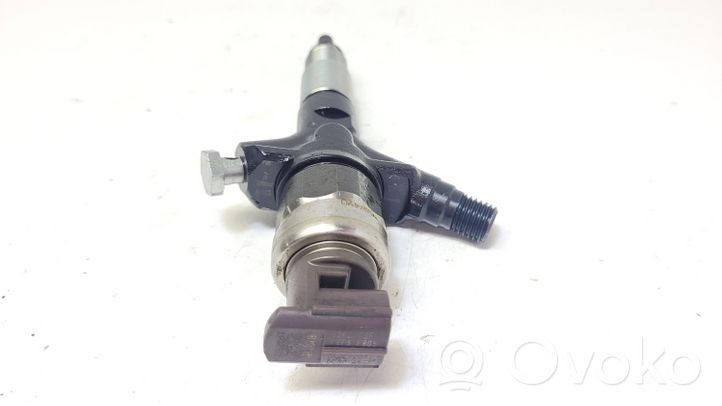 Subaru Forester SH Injecteur de carburant 16613AA030