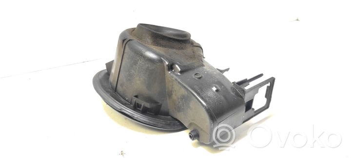 Opel Astra J Sportello del serbatoio del carburante 13375739