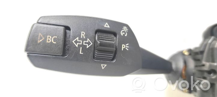 BMW 1 E81 E87 Wiper turn signal indicator stalk/switch 6989586