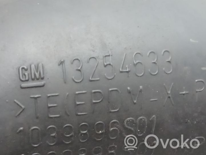 Opel Astra J Rura / Wąż dolotowy powietrza 13254633