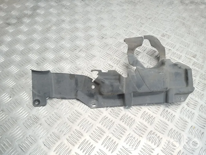 BMW 1 E81 E87 Copertura/vassoio sottoscocca anteriore 7131711