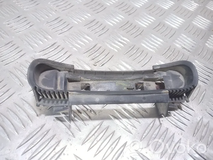 Audi A4 S4 B6 8E 8H Support extérieur, poignée de porte arrière 4B0839885