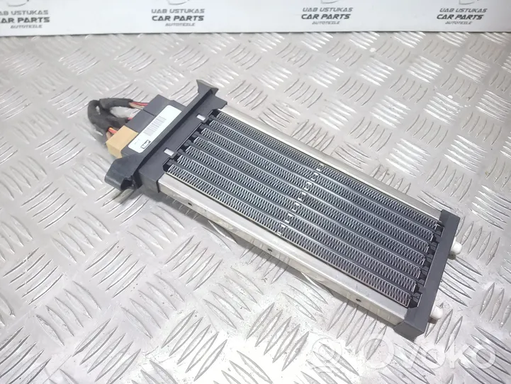 Audi A4 S4 B6 8E 8H Radiateur électrique de chauffage auxiliaire 4B1819011