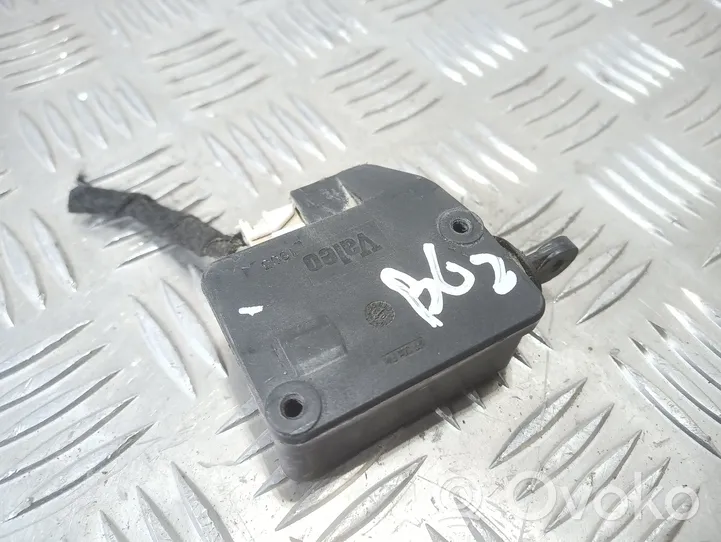 Volvo S40, V40 Tailgate boot lock/latch motor 