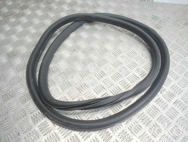 Opel Astra J Rear door rubber seal (on body) 13260045