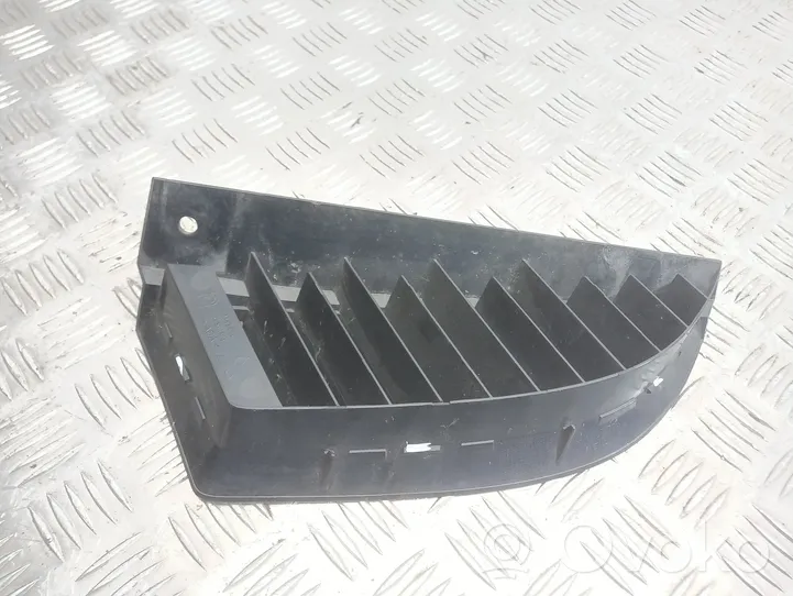 Mitsubishi Colt Maskownica / Grill / Atrapa górna chłodnicy MN127774