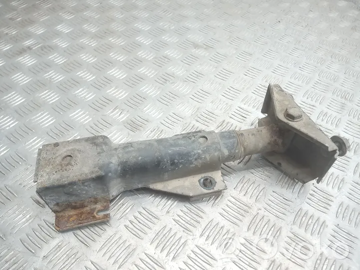 BMW 5 E34 Front bumper shock/impact absorber 
