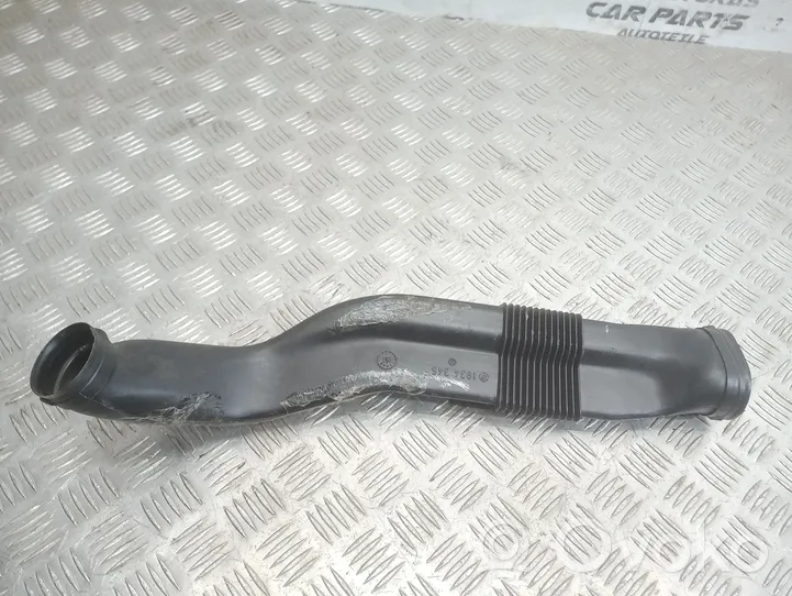 BMW 5 E34 Cabin air duct channel 1934345