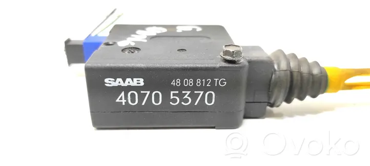 Saab 9-5 Siłownik zamka tylnej klapy bagażnika 40705370