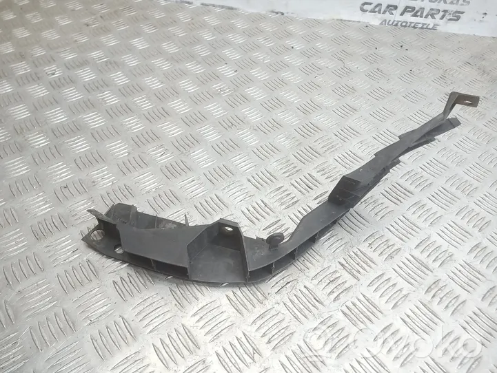 Volkswagen Golf IV Support de pare-chocs arrière 1J6807393A