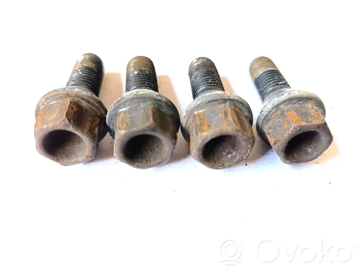 BMW 1 E81 E87 Nuts/bolts 