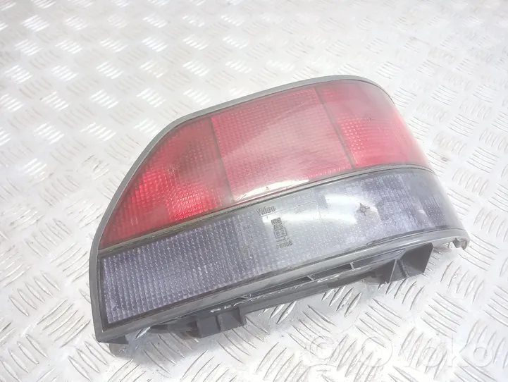 Renault Clio I Lampa tylna 7700796118