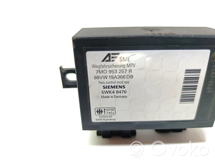 Volkswagen Sharan Immobilizer control unit/module 7M0953257R