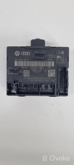 Audi A1 Unité de commande module de porte 8X0959792E