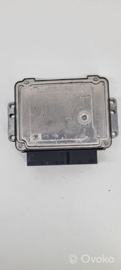 KIA Carens II Sterownik / Moduł ECU 0281013072