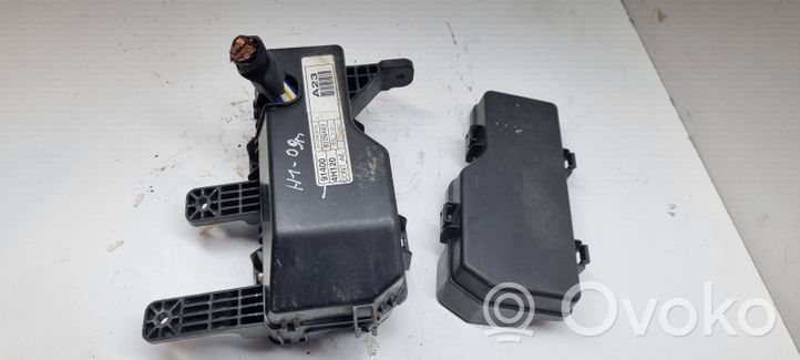 Hyundai H-1, Starex, Satellite Module de fusibles 919504H200