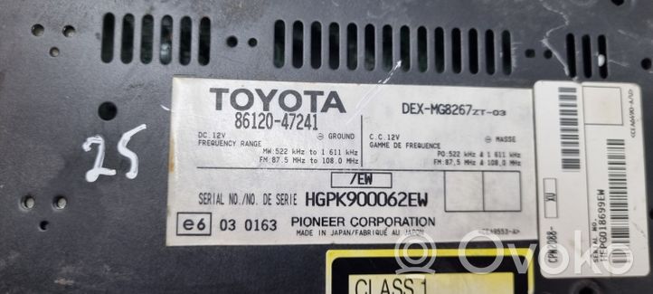 Toyota Prius (XW20) Panel / Radioodtwarzacz CD/DVD/GPS 8612047241
