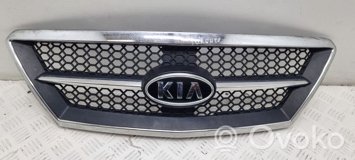 KIA Sorento Front bumper upper radiator grill 863503E020