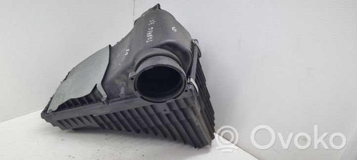 Volkswagen Touareg I Boîtier de filtre à air 7L6129607AH