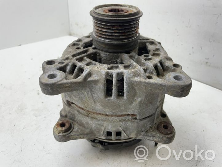 Volkswagen Jetta V Alternador 06F903023F