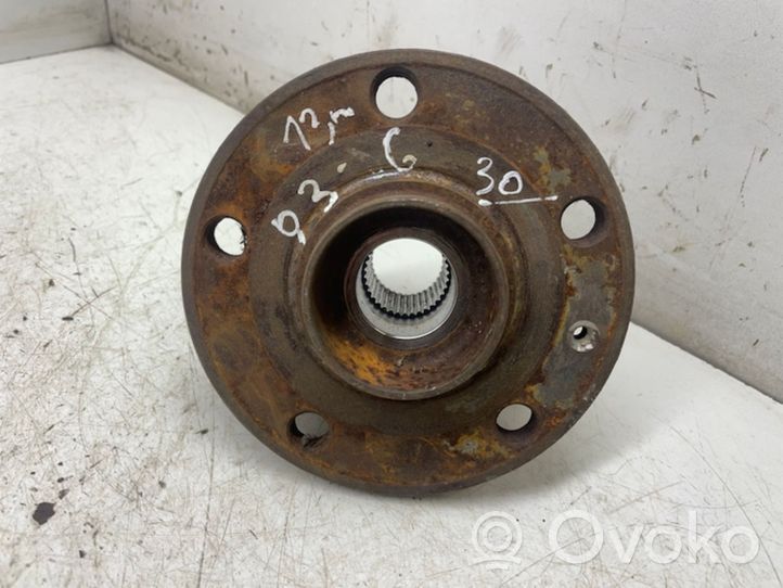 Audi Q3 8U Rear wheel hub 