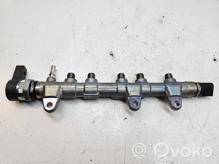 BMW 5 F10 F11 Tuyau de conduite principale de carburant 851415402