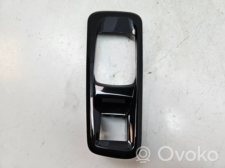 Citroen C5 Aircross Rivestimento freno a mano 9817142677